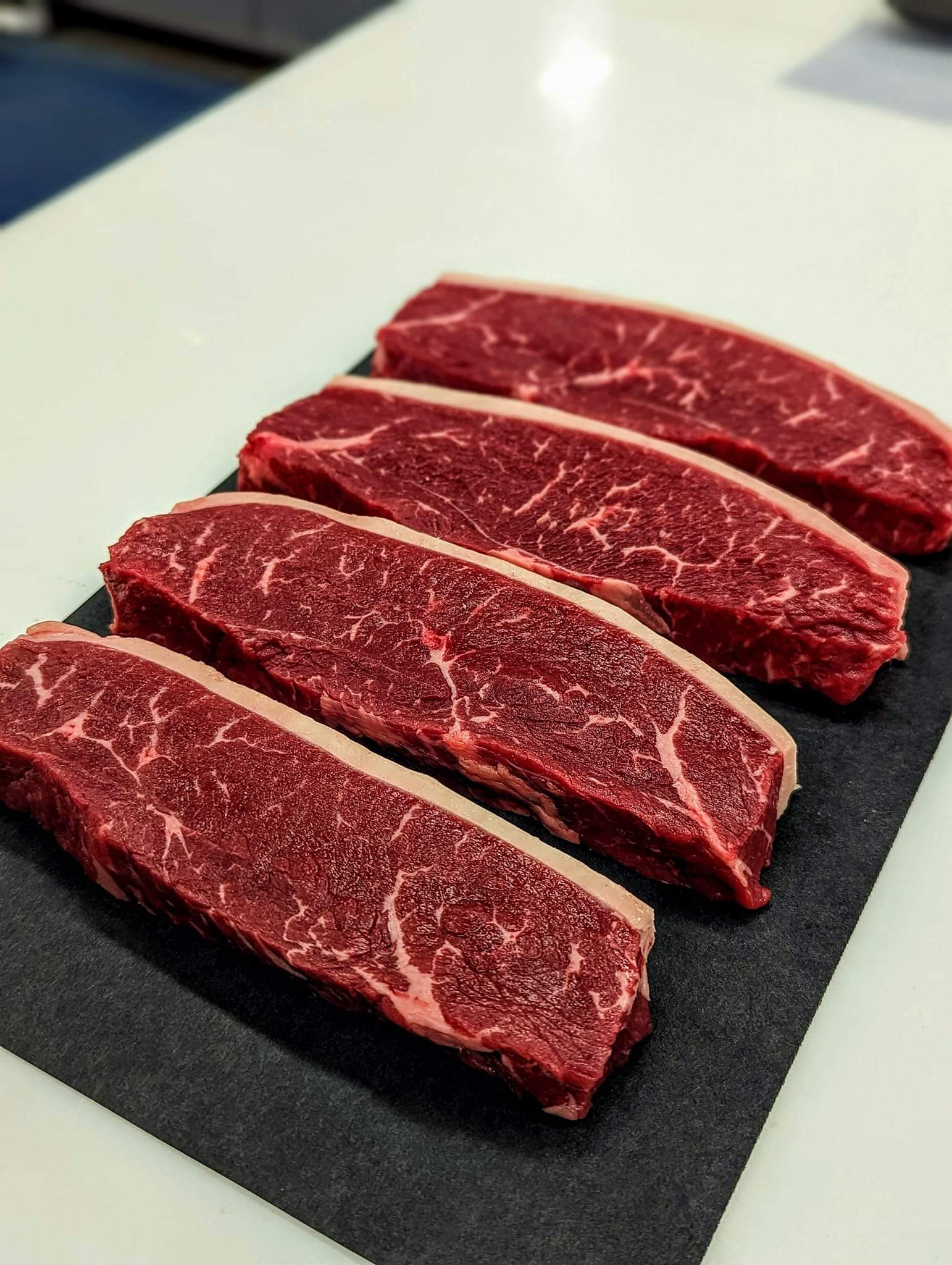 Beef - Coulotte Steak (Picanha) - Australian Wagyu F1 100% grain-fed & finished 60+ Days Aged HALAL - 24oz