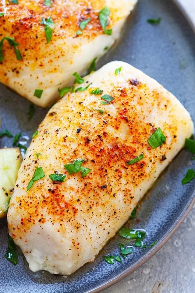 Seafood - Wild Cod Filets Fresh 8-12oz pcs 10lb