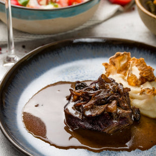 Veal - Cheeks 40+ Days Aged AAA Ontario Halal Grass-Fed 1lb