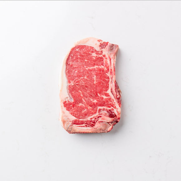 Beef - NY Striploin Bone-In Centre Cut AAA HALAL 16oz 40+ Days Aged Ontario Grass-Fed